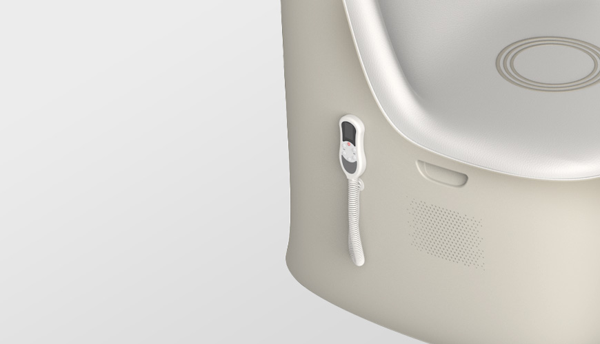 手机App/实体遥控器